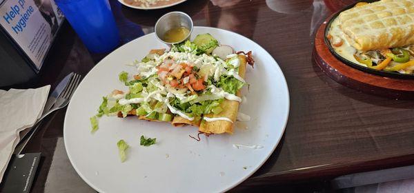 Flauta - the wife's order.