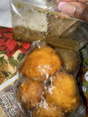 Pholourie & Tamarind Pepper Sauce