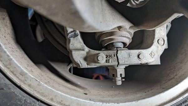 Auto Master of Hickory