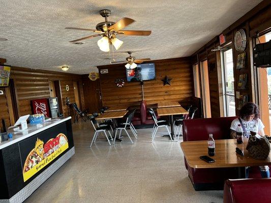 JB's Haunted Mansion & Snack Shack