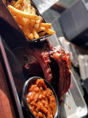 1/2 Rack Pork Ribs, Fries and Baked Beans