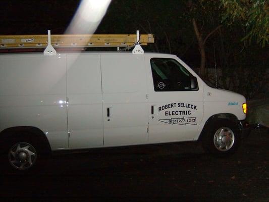 Robert Selleck Electric