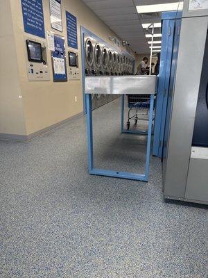 Floors, tables and benches are all clean!