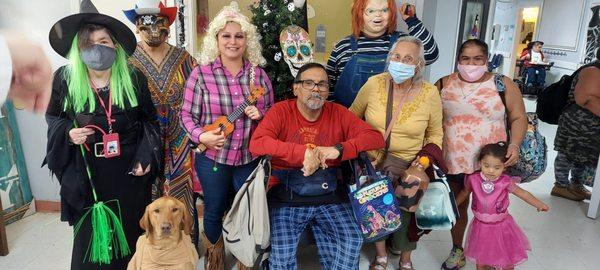 Halloween Costume Party!