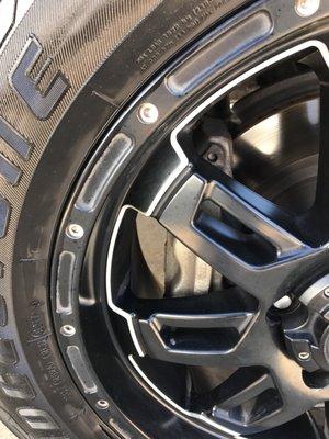 I asked for the wheel package. Apparently, they don't know how to clean.