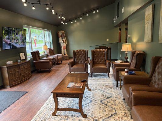 Leaf to Ash Cigar Lounge