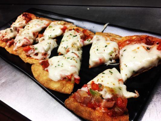 Doobalo nacho pizza. . ?