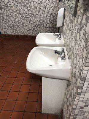 CB Cleaning Solutions