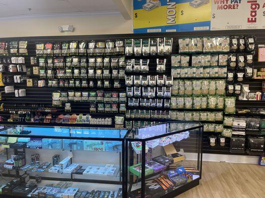 Race Tobacco & Vapor