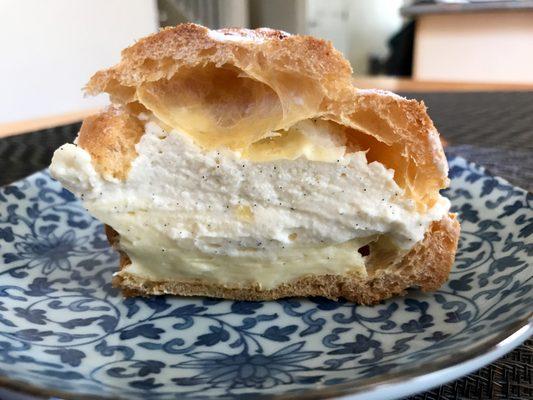 Cream puff, two layers of cream: whip cream with vanilla beans and custard cream