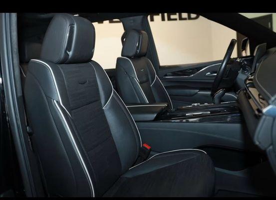 Phily Elite Black Car