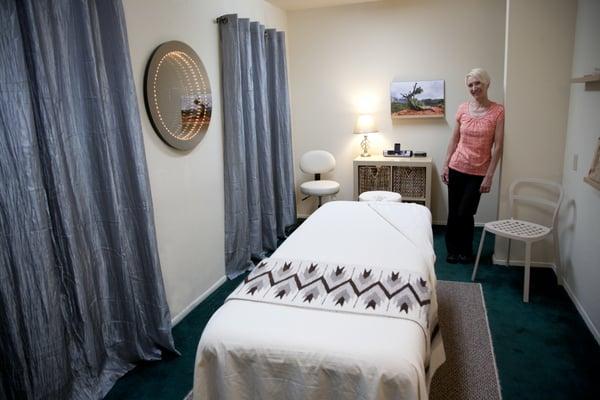 Massage room at the Jordan Road studio.
