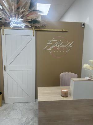 Esthetically Pretty Day Spa