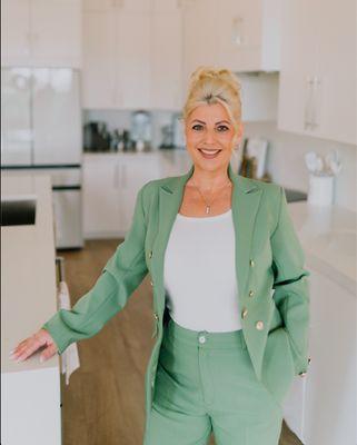 Organizing Beyond Expectations