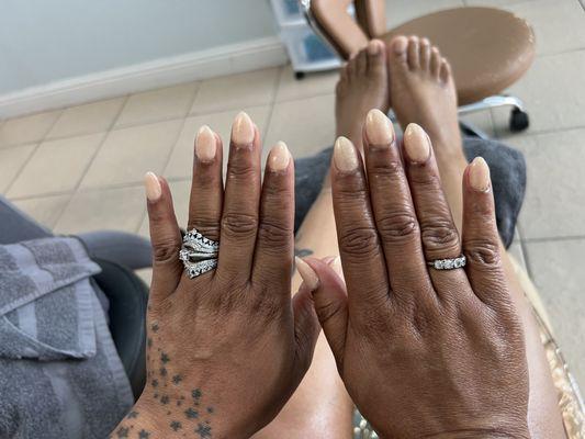 Jelly bean pointed nails