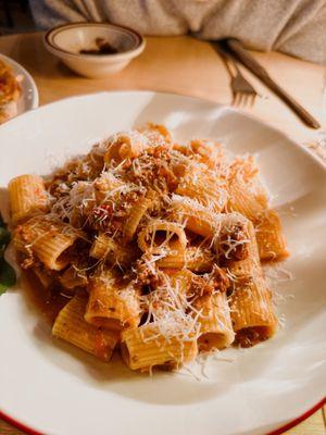 Rigatoni PASTA BOLOGNESE