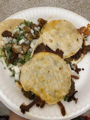 2 mulitas and 1 taco.