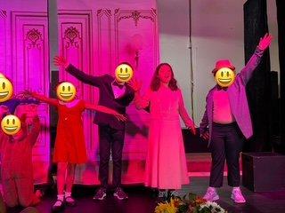Performance of Annie during one of Fantasia's Summer Camps