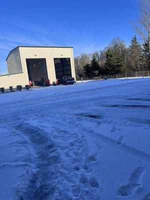 Snow near the tipping floor.
