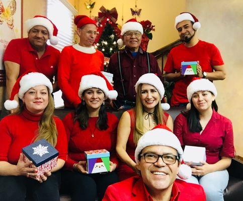 2017 Christmas Season
Aldana & Associates, PSC, LTD