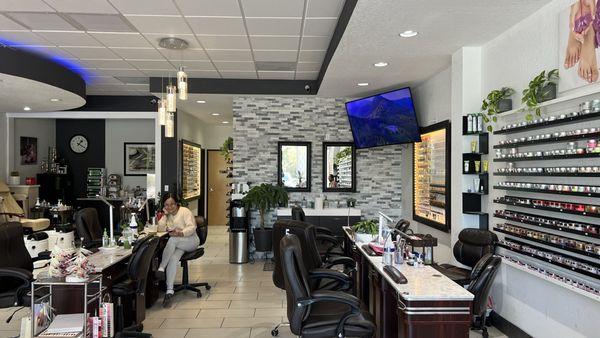 Remodel is beautiful can't wait till it's all done!