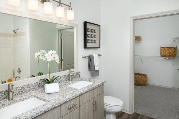 Settler's Ridge Apartments