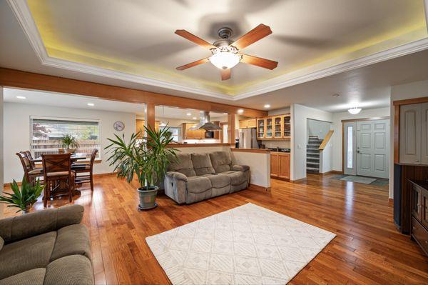 McKinna McKay - Mission Realty