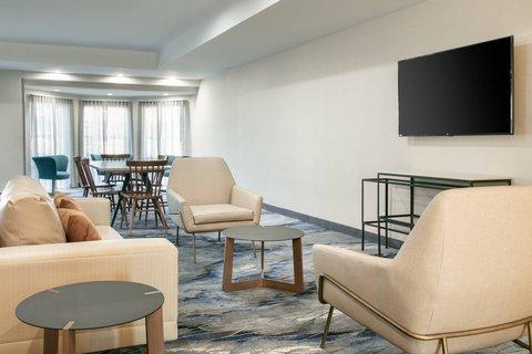 Fairfield by Marriott Inn & Suites Tulsa Central