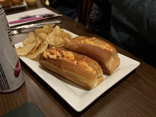 Lobster roll