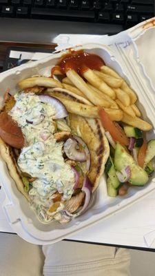Gyro sandwich