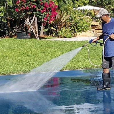Coral Gables Pressure Washing & Painting
