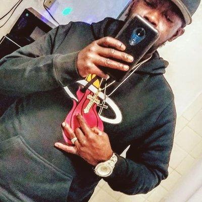 R and T Check Cashing Store