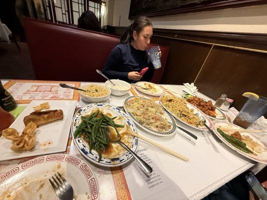 Yen Jing Chinese Restaurant