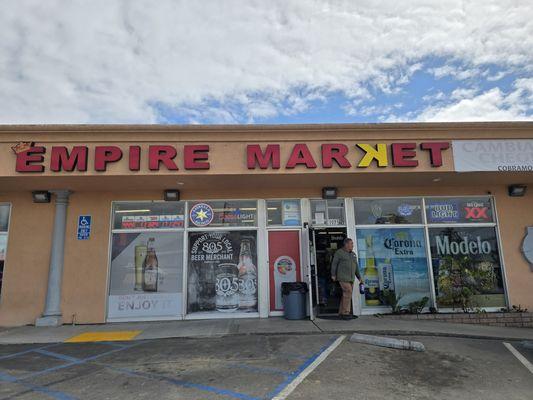 Empire Market