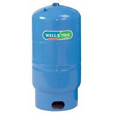 We use the best pressure tank on the market .