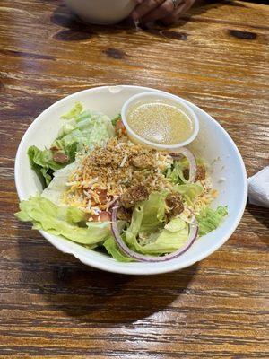 Side salad with house dressing