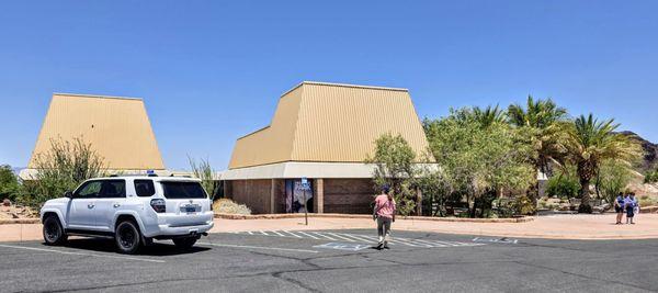 Facade for Lake Mead Visitor Center