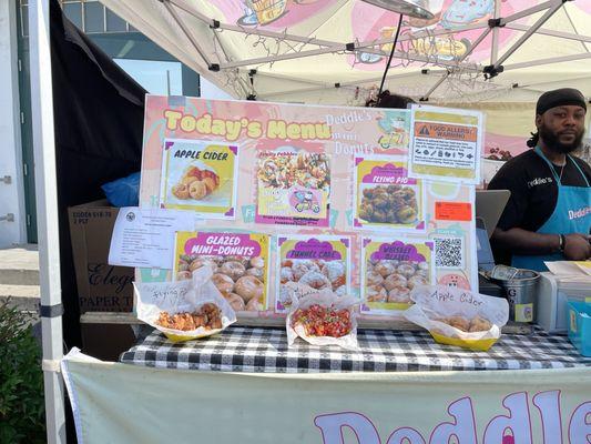 Deddle's Mini Donuts