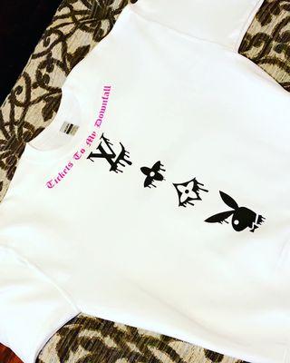 Brokn Hearts Clothing and Customs