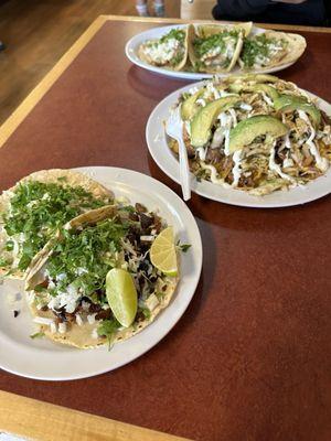 Fish tacos with Nachos in the center.