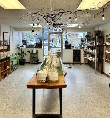 Beautiful clean store - love zero waste for so many household products. Epson salt, bath bombs, shampoo, conditioner, dish soap...