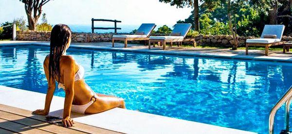 Martin Pools and Fence