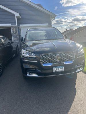 Awey black car services