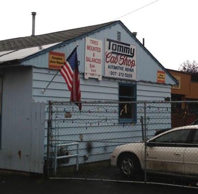 Tommy's Cab Shop