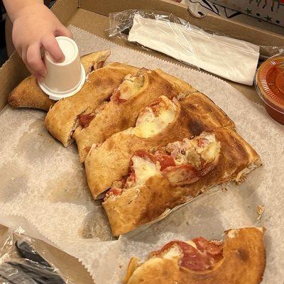 Mikie's Pizza & Subs