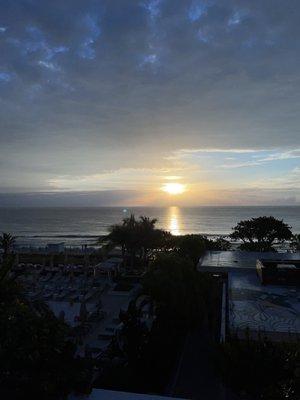 Exclusive Inverted Lens