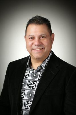 Humberto Mendoza - Kelly Right Real Estate