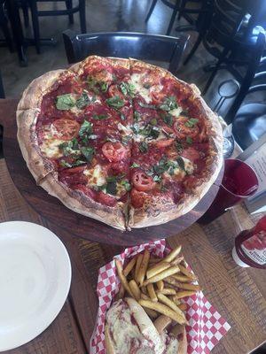 Colington Pizza, Beer and Grill