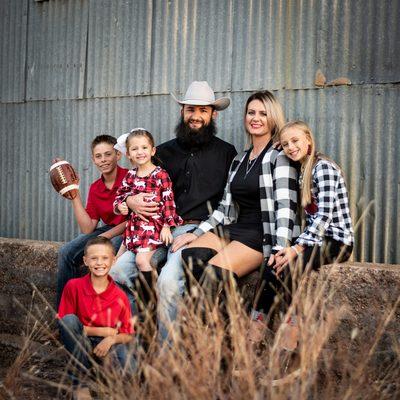 Holiday Family Pictures