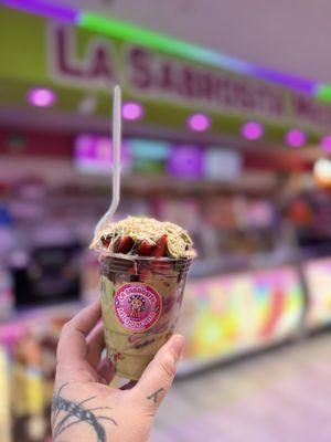 Dubai Chocolate Strawberry